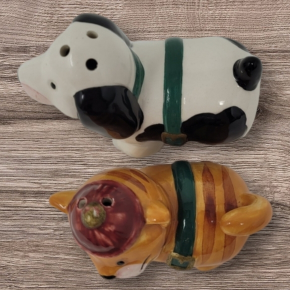 CAT AND DOG SALT AND PEPPER SHAKERS - Picture 4 of 5